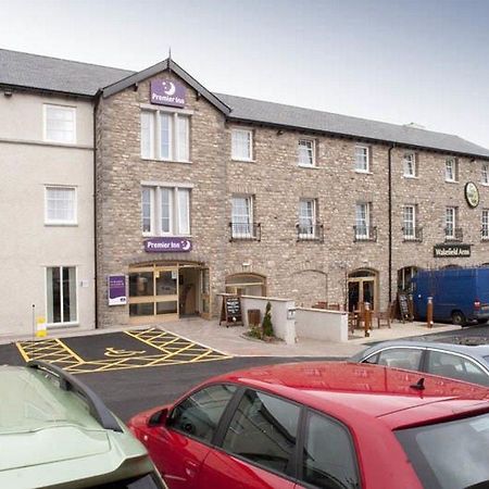 Premier Inn Kendal Central Ngoại thất bức ảnh
