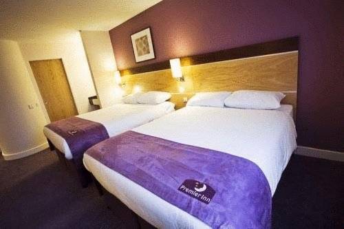 Premier Inn Kendal Central Phòng bức ảnh